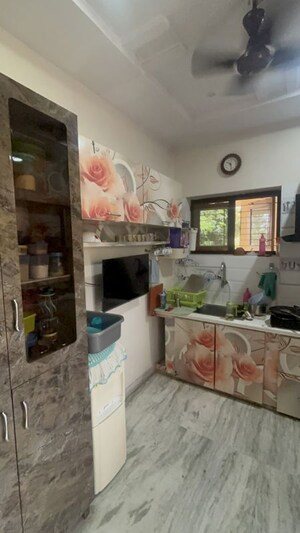 Kitchen in 6+ BHK Independent House at Tadepalli – for Sale