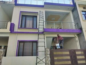 Staircase in 2 BHK Independent House at Banjarawala – for Rent