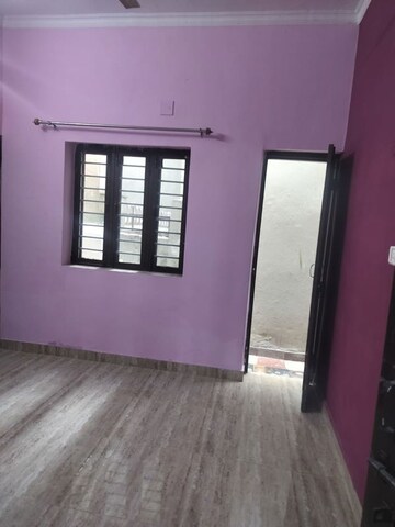Room in 2 BHK Independent House at Banjarawala – for Rent