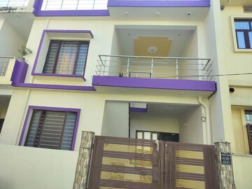 Kitchen in 2 BHK Independent House at Banjarawala – for Rent