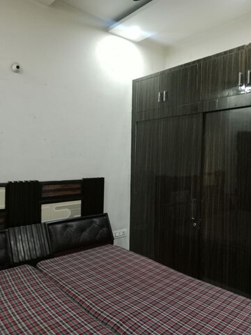 Bedroom in 2 BHK Builder Floor at Huda – for Rent