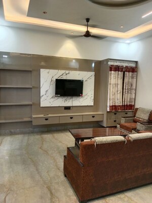 Living Room in 2.5 BHK Builder Floor at Huda – for Rent