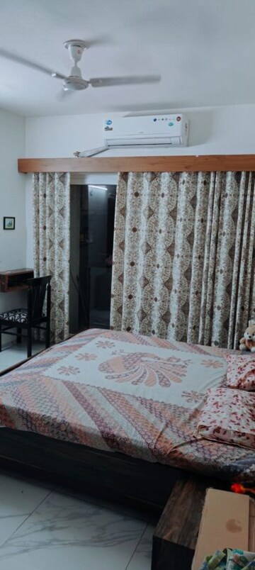 Master Bedroom in 2 BHK Apartment at Ajmer Road – for Rent
