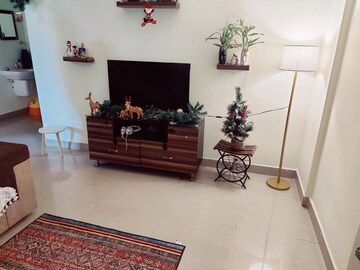 Room in 2.5 BHK Apartment at Hi Tech City – for Rent