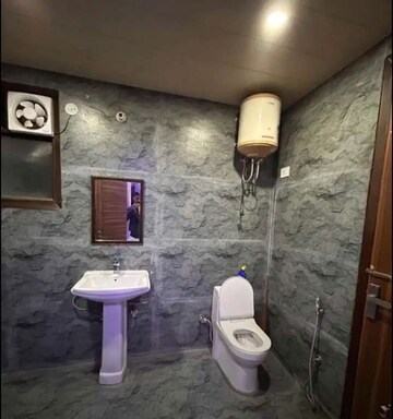 Bathroom in 3 BHK Apartment at Parijaat Residency, Faizabad Road – for Rent