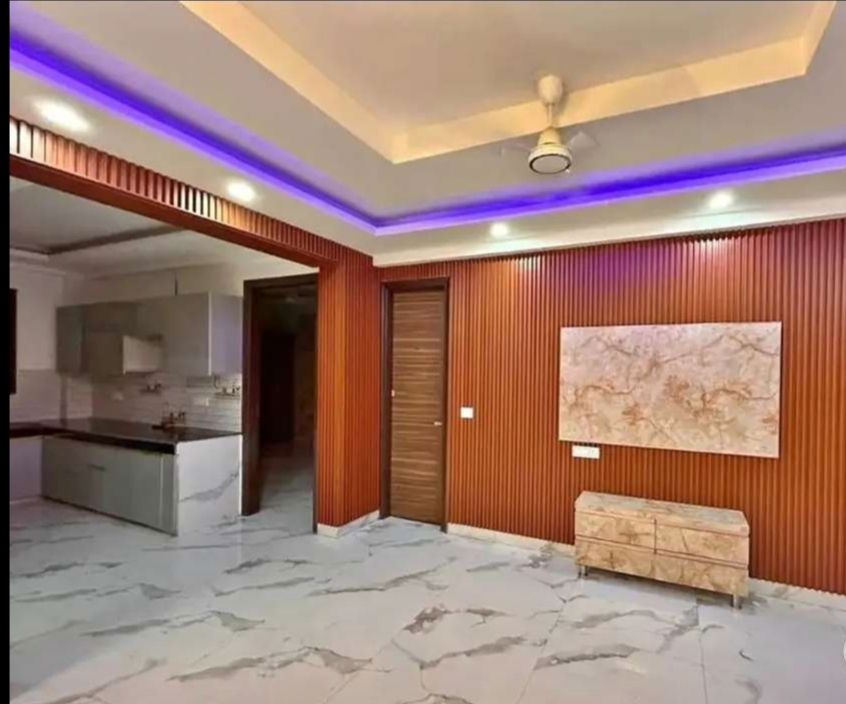 3 BHK 2200 Sq.Ft. Apartment in Parijaat Residency
