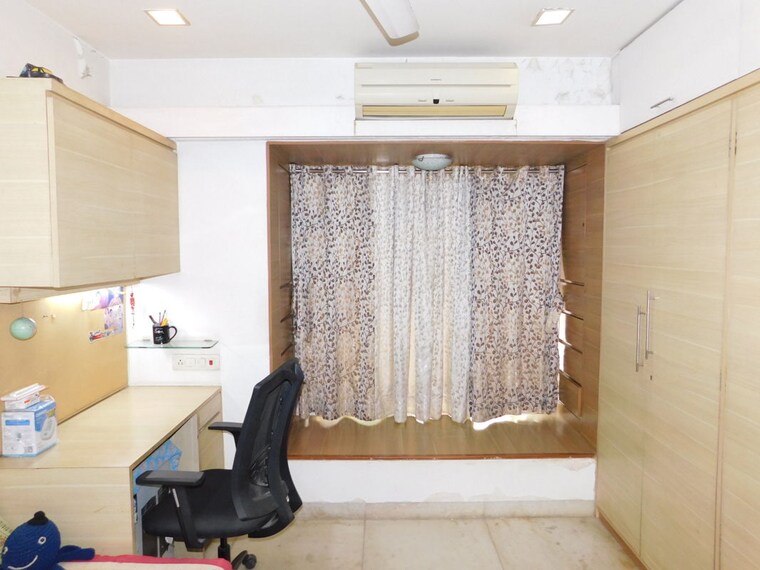 Room, om-castle 4 Bedroom 1310 Sq.Ft. Apartment In Juhu Mumbai 10088606