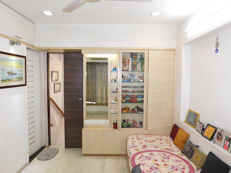 Room, om-castle 4 Bedroom 1310 Sq.Ft. Apartment In Juhu Mumbai 10088606