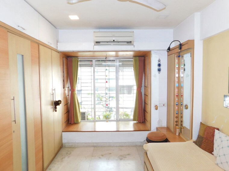 Bedroom, om-castle 4 Bedroom 1310 Sq.Ft. Apartment In Juhu Mumbai 10088606