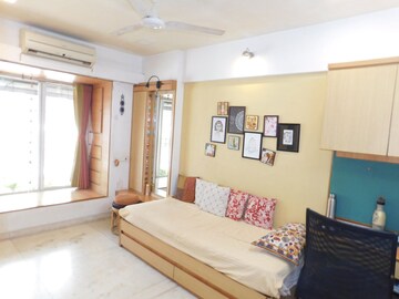 Bedroom in 4 BHK Apartment at Om Castle, Juhu – for Sale