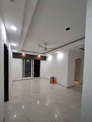 3 BHK Apartment For Rent in Shalimar Vista, Gomti Nagar