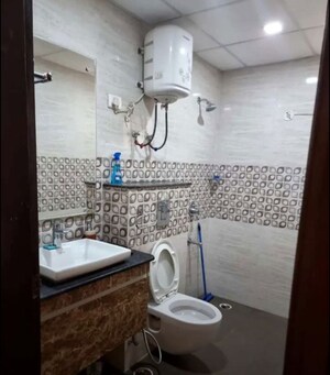 Bathroom in 2 BHK Apartment at Alaknanda Apartment Gomti Nagar, Gomti Nagar – for Rent