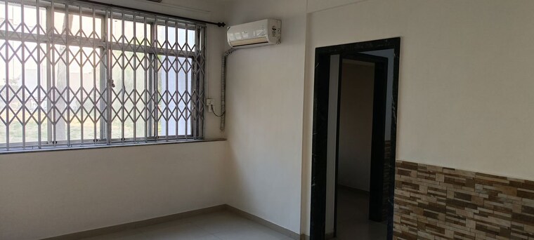 Room, andheri west 1 Bedroom 410 Sq.Ft. Apartment In Andheri West Mumbai 10088670