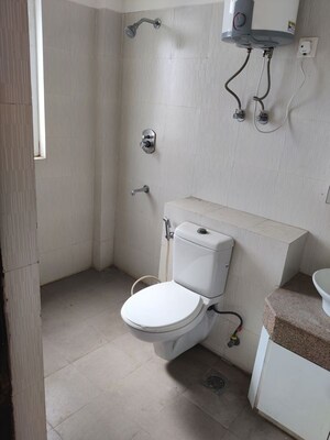 Bathroom in 2.5 BHK Apartment at Indiabulls Centrum Park, Sector 103 – for Sale