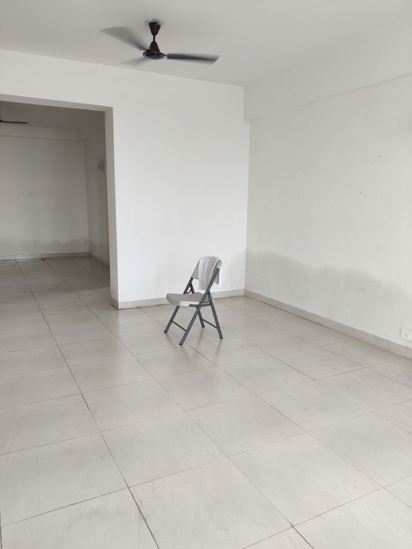 2.5 BHK + Study Room 1481 Sq.Ft. Apartment in Indiabulls Centrum Park