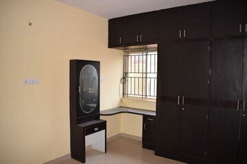 Room in 2 BHK Apartment at Hagadur – for Rent