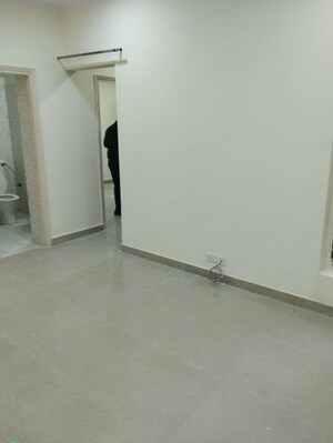 2 BHK Apartment For Rent in Mahagun Mywoods, Sector 16c Greater Noida