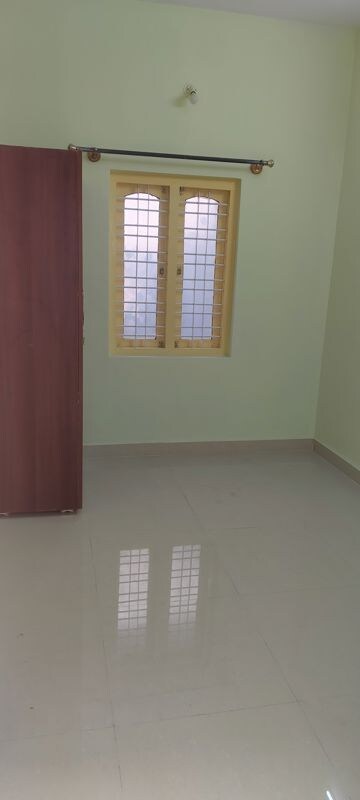 Room in 1 BHK Independent House at Jeevan Bima Nagar – for Rent