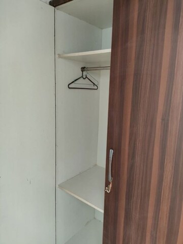 Room in 2.5 BHK Apartment at Assotech The Nest, Sain Vihar – for Rent