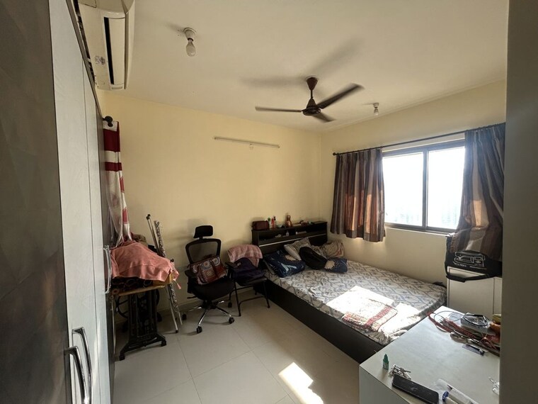 Master Bedroom, lodha-splendora 2 Bedroom 771 Sq.Ft. Apartment In Ghodbunder Road Thane 10088714