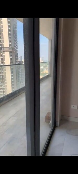 Building Lobby in 3 BHK Apartment at M3M Sky City, Sector 65 – for Sale