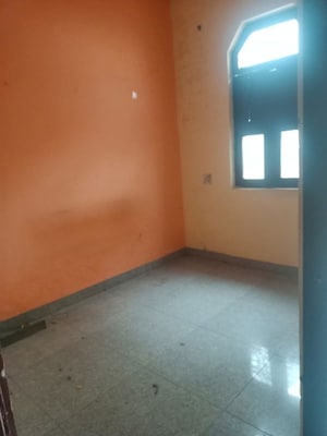 Room in 4 BHK Independent House at Burari – for Sale