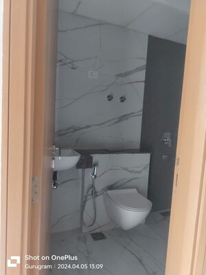 Bathroom in 3.5 BHK Apartment at M3M Heights, Sector 65 – for Sale