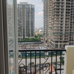 3 BHK Apartment For Sale in Emaar Emerald Plaza