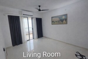 Room in 2 BHK Apartment at Majestique Signature Towers, Balewadi – for Rent
