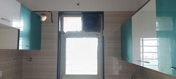 Bathroom in 3 BHK Apartment at Sheth Vasant Lawns, Laxmi Nagar – for Rent
