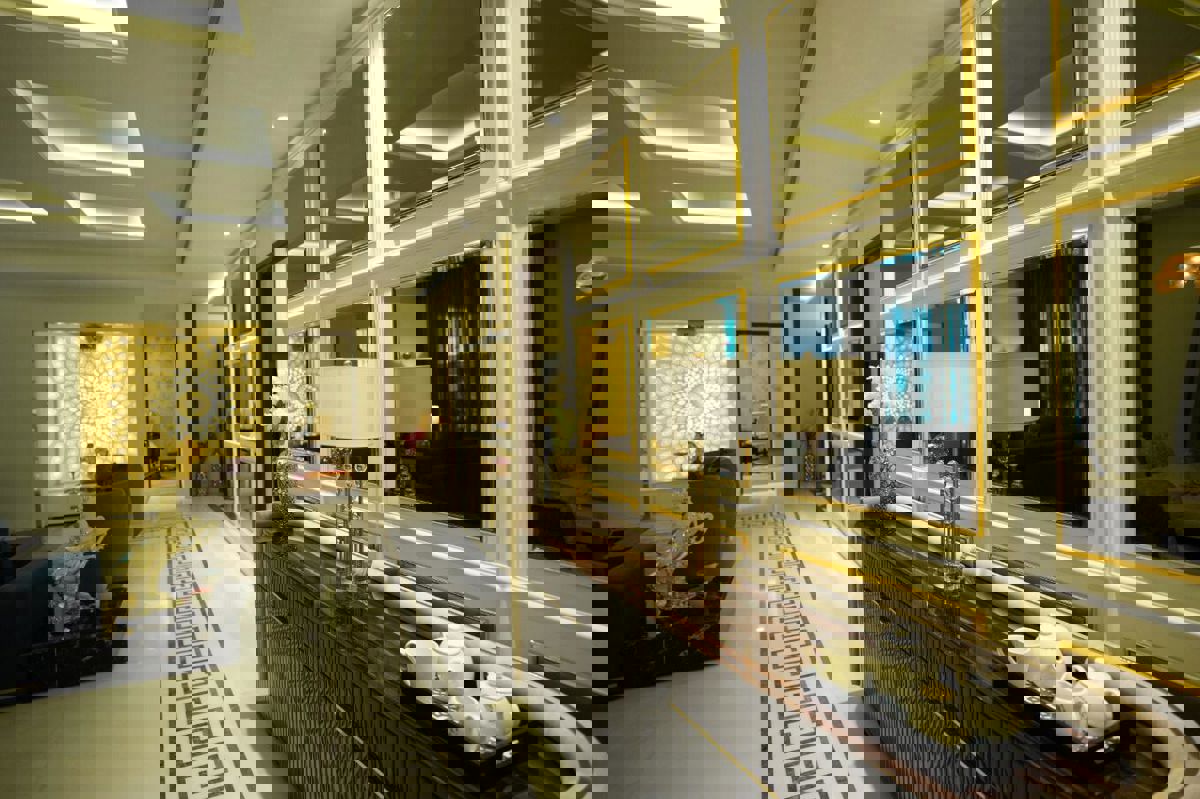 5 BHK + Servant Room,Extra Room 6570 Sq.Ft. Apartment in ABA County 107