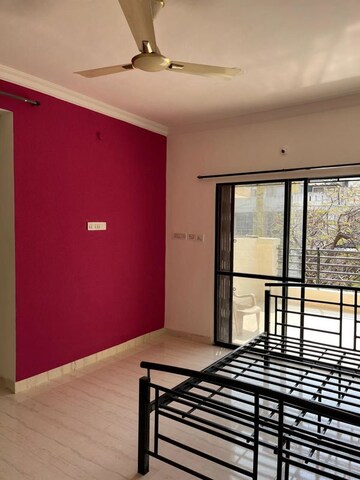 Room in 2 BHK Apartment at Simran Corner, Pimple Saudagar – for Rent