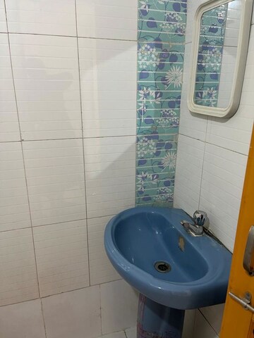 Master Bedroom in 2 BHK Apartment at Simran Corner, Pimple Saudagar – for Rent