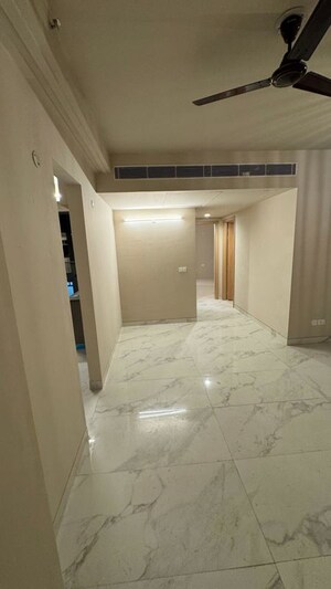 Building Lobby in 3.5 BHK Apartment at M3M Heights, Sector 65 – for Sale