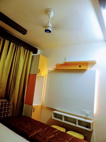 Furnished Amenities in 2 BHK Apartment at BPTP Discovery Park, Sector 80 – for Sale