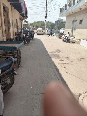 Parking in 5 BHK Independent House at Sector 9 – for Sale