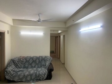 Room in 3.5 BHK Apartment at DLF Express Greens, Manesar Sector 1a – for Sale