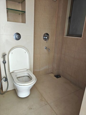 Attached Bathroom in 2.5 BHK Apartment at Ghodbunder Road – for Rent
