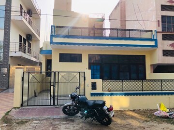 2 BHK Independent House For Sale in Gamma I Greater Noida