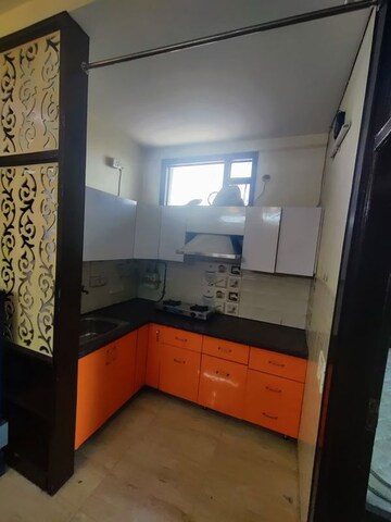 Kitchen in 1 RK Apartment at Varun Enclave, Sector 28 – for Rent