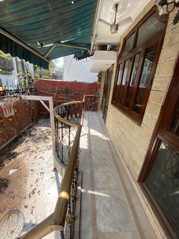 Balcony in 3 BHK Builder Floor at Green Park – for Sale