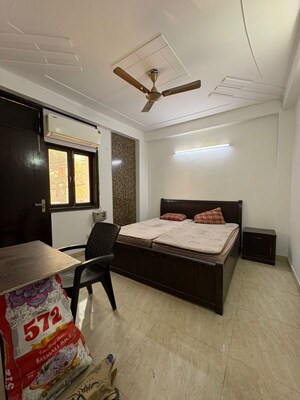 Bedroom in 3 BHK Builder Floor at Neb Sarai – for Rent