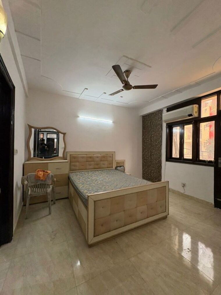 Bedroom, neb sarai 3 Bedroom 1200 Sq.Ft. Builder Floor In Neb Sarai Delhi 10088941