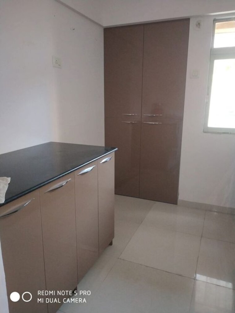 Room, squarefeet-ace-square 1 Bedroom 600 Sq.Ft. Apartment In Thane West Thane 10088947