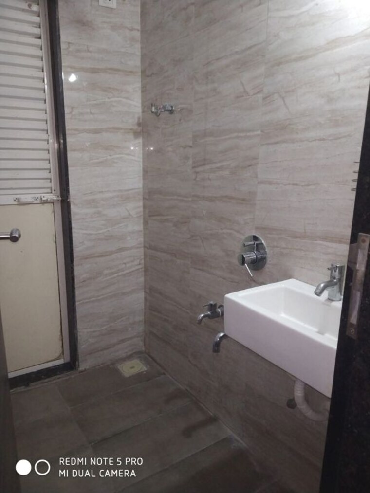 Bathroom, squarefeet-ace-square 1 Bedroom 600 Sq.Ft. Apartment In Thane West Thane 10088947