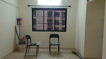 Room in 2 BHK Apartment at Vijay Park, Kasarvadavali – for Rent