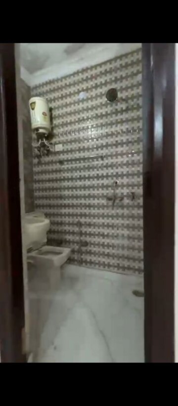 Bathroom in 2 BHK Builder Floor at Uttam Nagar – for Sale