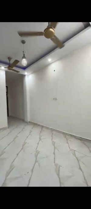 Room in 2 BHK Builder Floor at Uttam Nagar – for Sale