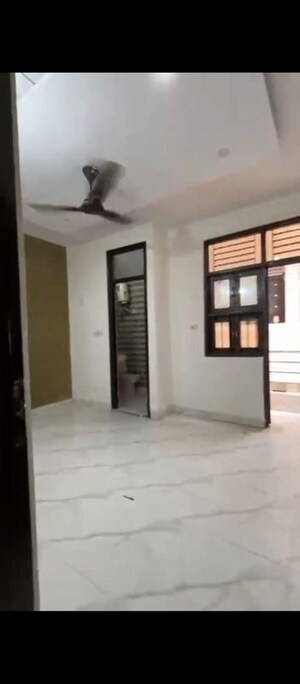 2 BHK Builder Floor For Sale in Uttam Nagar