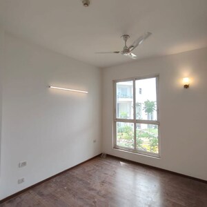 Room in 3 BHK Apartment at M3M Merlin, Sector 67 – for Sale